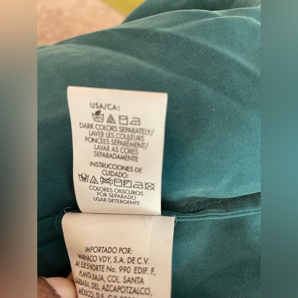 “Calvin Klein Jeans” Green soft velvety like fabric sleeveless top size XL - Picture 7 of 9